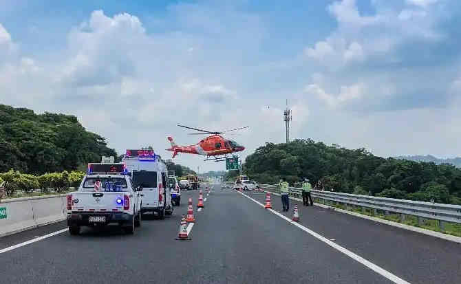 襄垣高速公路汽车救援案例